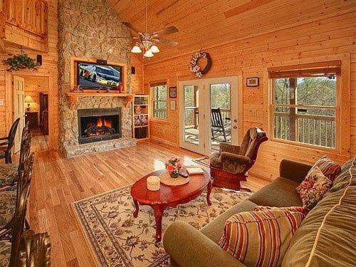 Majestic Springs Lodge Cabin McCookville Exterior foto
